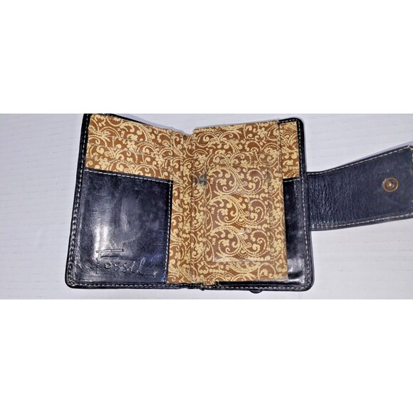 Lot of two vintage black leather Fossil wallets bifold trifold - Picture 12 of 12